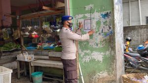 CEGAH KENAIKAN KASUS COVID19 JELANG PERGANTIAN TAHUN, POLRES SINTANG SEBAR MAKLUMAT KAPOLRI