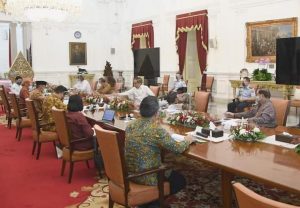 Presiden Minta Bansos Disalurkan Awal Januari untuk Ungkit Daya Beli Masyarakat
