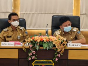 Bupati OKU Timur Gelar Rapat Bersama Forkopimda untuk Pengendalian Covid-19 di Kabupaten OKU Timur