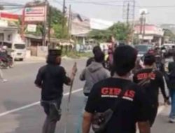 Dua Ormas Nyaris Terlibat Bentrokan Di Depan PT Suzuki Tambun Selatan