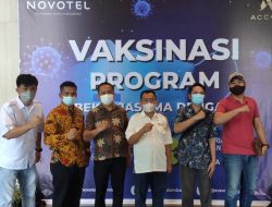 1.356 Karyawan Hotel dan Resto di Kota Palembang Lakukan Suntik Vaksin