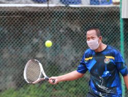 Danrem 044/Gapo Laksanakan Olahraga Bersama Pangdam II /SWJ