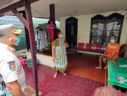 Wali Kota Bekasi terjun langsung ke rumah warga yang terpapar Covid-19