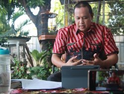 Wakil Walikota Bekasi Memenuhi Undangan Menjadi Narasumber Webinar