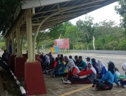 Minim Fasilitas Gedung Olahraga, Puluhan Pelajar Calon Paskibraka Latihan di Parkiran