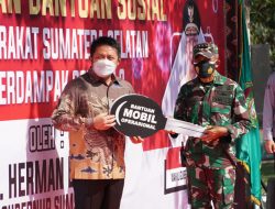 1000 Ton Beras untuk Masyarakat Terdampak COVID-19