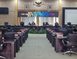 Wabup Oku Timur Dengarkan Pandangan Fraksi-fraksi Sidang Paripurna DPRD ke-XXIV