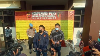 Kasat Reskrim Polres Karawang Laksanakan Jumpa Pers Dugaan Melakukan Penghinaan