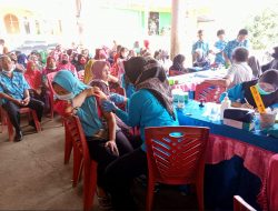 Capai 850 Orang, Polres OKU Bersama Pemerintah Desa Sukses Gelar Vaksinsinasi Massal