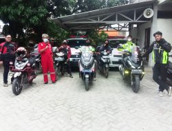 KETUA SATGAS COVID 19 FKWT ACUNGKAN JEMPOL ATAS KINERJA TIM AMBULAN DAN PATWAL AMBULAN SIGAP MEMBANTU MASYARAKAT