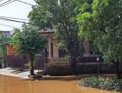 Perumahan Bumi Nasio Indah Bekasi Masih Terendam Banjir Akibat Tanggul Jebol