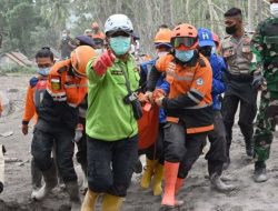 Jenasah Korban Erupsi Gunung Semeru Kembali Ditemukan Tim Gabungan