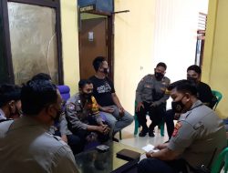 Kapolsek Batujaya-Polres Karawang Melaksanakan Analisa dan Evaluasi Kinerja Sehari hari Kepada Personil nya