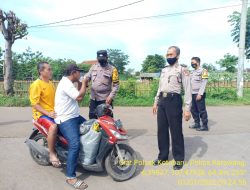 Kapolsek Kotabaru-Polres Karawang Laksanakan Stasioner Ops Yustisi Penegakan Disiplin Protokol Kesehatan Covid. 19