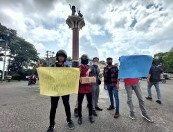 Prihatin Dengan Anggaran Pemkab OKU Timur Wartawan Galang Dana