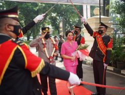Kombes Pol Hendra Gunawan Resmi Di GantikanKombes Pol Gidion Arif Setyawan S.I.K., S.H., M.Hum