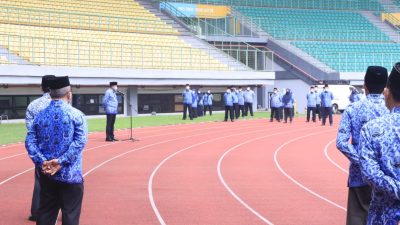 Plt Walikota Bekasi Memberikan challenge kepada Lurah dan Camat se Kota Bekasi