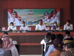 Camat Serang Baru Melakukan Monitoring kegiatan Musyawarah Rencana Pembangunan Desa