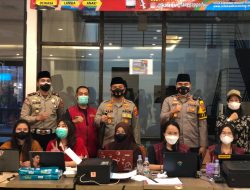 Pastikan Lancar Kapolres Cek Lokasi Vaksinasi Di Techno Mall Kab Karawang