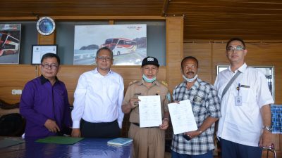 Terkait Pelanggaran Pemanfaatan Ruang di Danau Ranau, Asisten Dua Tinjau ke Lokasi