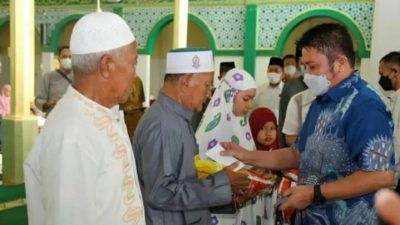 Menyambut Idul Fitri 1443 H, HD Santuni Kaum Dhuafa dan Anak Yatim
