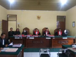 Sidang Putusan Kasus Dua Oknum Debt Collektor di OKU Selatan Kembali di Tunda,  Menyita Banyak Perhatian Wartawan dan Masyarakat