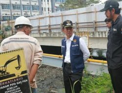 Harnojoyo Tinjau Lokasi Proyek Sekanak Lambidaro Tahap Kedua