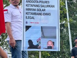 Gerakan masyarakat Ketapang lakukan demo damai terhadap mapia BBM di halaman kantor bupati Ketapang