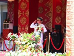 Herman Deru Bertinda Sebagai Inspektur Upacara HUT RI ke 77