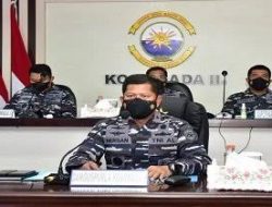 Presiden Joko Widodo sudah menandatangani surat pemecatan mantan kepala Divisi Profesi dan Pengamanan Polri Ferdy Sambo, kata Sekretaris Militer Presiden