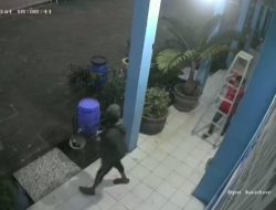 Dua Pencuri Beraksi di SDN 132 Sukarami Palembang