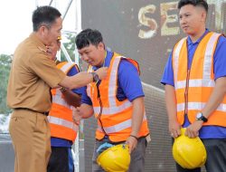 Buka Bimtek Serkom Tenaga Kerja Konstruksi Terampil, Ratu Dewa: Ini Terbesar di Indonesia