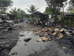 Polisi Lakukan Olah TKP Kebakaran Lapak Limbah di Cikupa