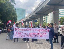 Himpunan Mahasiswa Sumsel Geruduk Kantor PTBA Jakarta