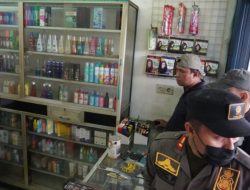 Aparat Gabungan Sweeping OOT di Pantura Tangerang
