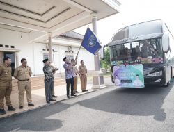 Bupati Enos Lepas Kontingen STQH XXVII ke Lubuk linggau