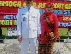 Bupati OKU Selatan Resmi Melantik Muhaimin Menjadi Kepala Desa Tanjung Sari Buay Pemaca