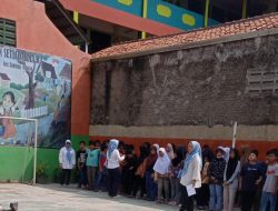 Komite Sekolah dan Wali Murid SDN Setiadarma 02 Melaksanakan Gladi Bersih Jelang Acara Perpisahan Siswa