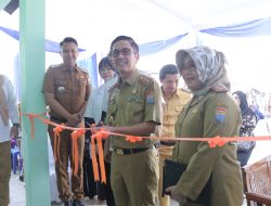 Warga Berduyun duyun Ratu Dewa Resmikan Pustu Pulokerto