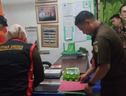 Ada Apa Dengan Bawaslu Di Geruduk Oleh Kajari Oku Timur