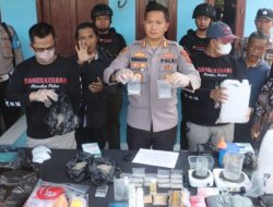 Sanggabuana Polres Karawang Yang Berkolaborasi Dengan Polisi RW Berhasil Mengungkap Tempat Produksi Narkotika