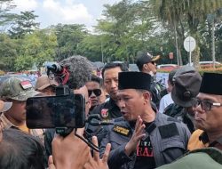 Aksi Massa LSM dan Ormas Meninta 4 Tuntuan untuk HI Dinsaker Kabupaten  Tangerang