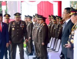 Presiden Joko Widodo Hadiri Upacara Hari Adhyaksa ke 63