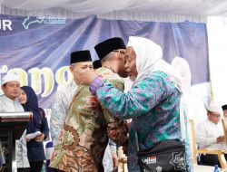 Tangis Haru Bercampur Bahagia Warnai Penyambutan Jamaah Haji Kloter 1 OKU Timur
