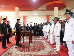 7 Kepala Desa Terpilih Dilantik Langsung Oleh Bupati OKU Timur, Ini Pesan Enos