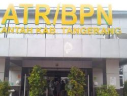 ZR Oknum Pegawai BPN Tangerang Lalali dalam Pemberian Berkas Sertifikat