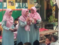 Siswa SDN Mekarsari 04 Semangat Dalam Mengikuti Giat Kaligrafi
