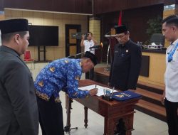 Rotasi Pejabat Pemkab OKU Timur, Sekda Jumadi Lantik 21 Pejabat Eselon