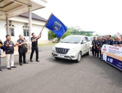 Kadisdik OKU Timur Lepas Peserta Pelatihan Fisik Guru PJOK Ke Yogyakarta
