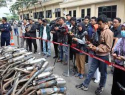 Ribuan Knalpot Brong Hasil Sitaan Dimusnahkan Polda Banten